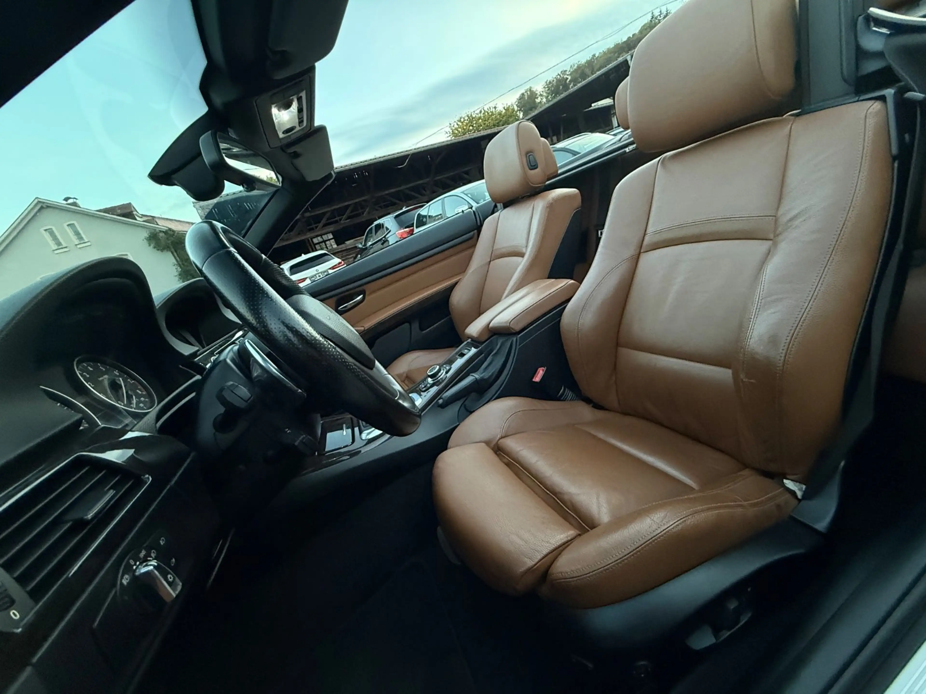 BMW 335 i E93 Cabrio N55 *Memory*DKG*Temp.*SHZ* — photo 12