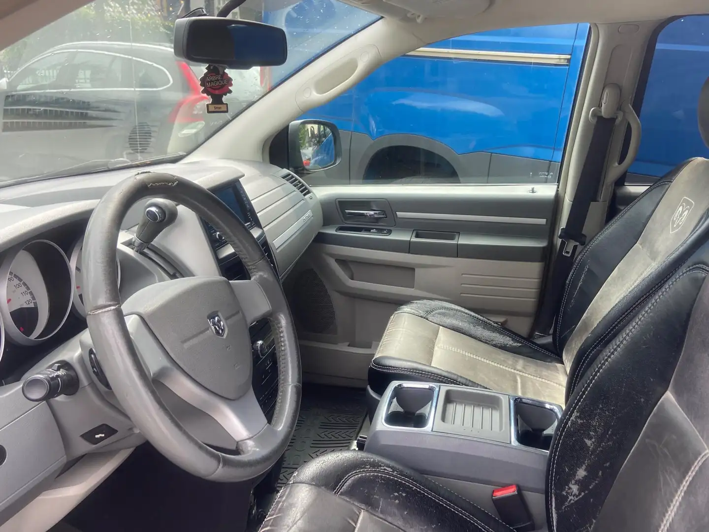 Dodge Grand Caravan 4.0 V6 8-peroons/airco/apk/door inruil verkregen Albastru - 2