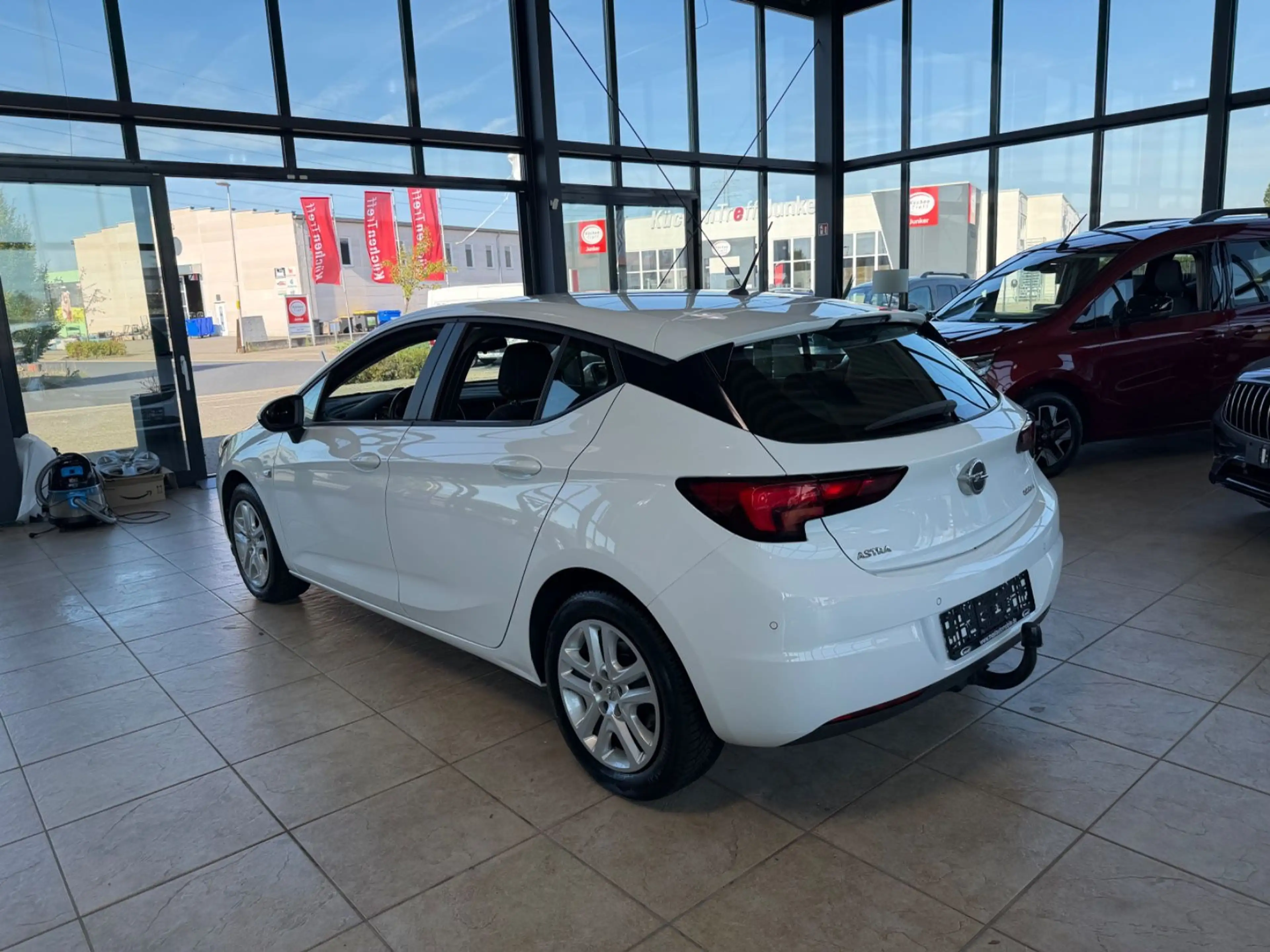 Opel Astra K Lim. 5-trg. Edition Start/Stop/Automatik — photo 7
