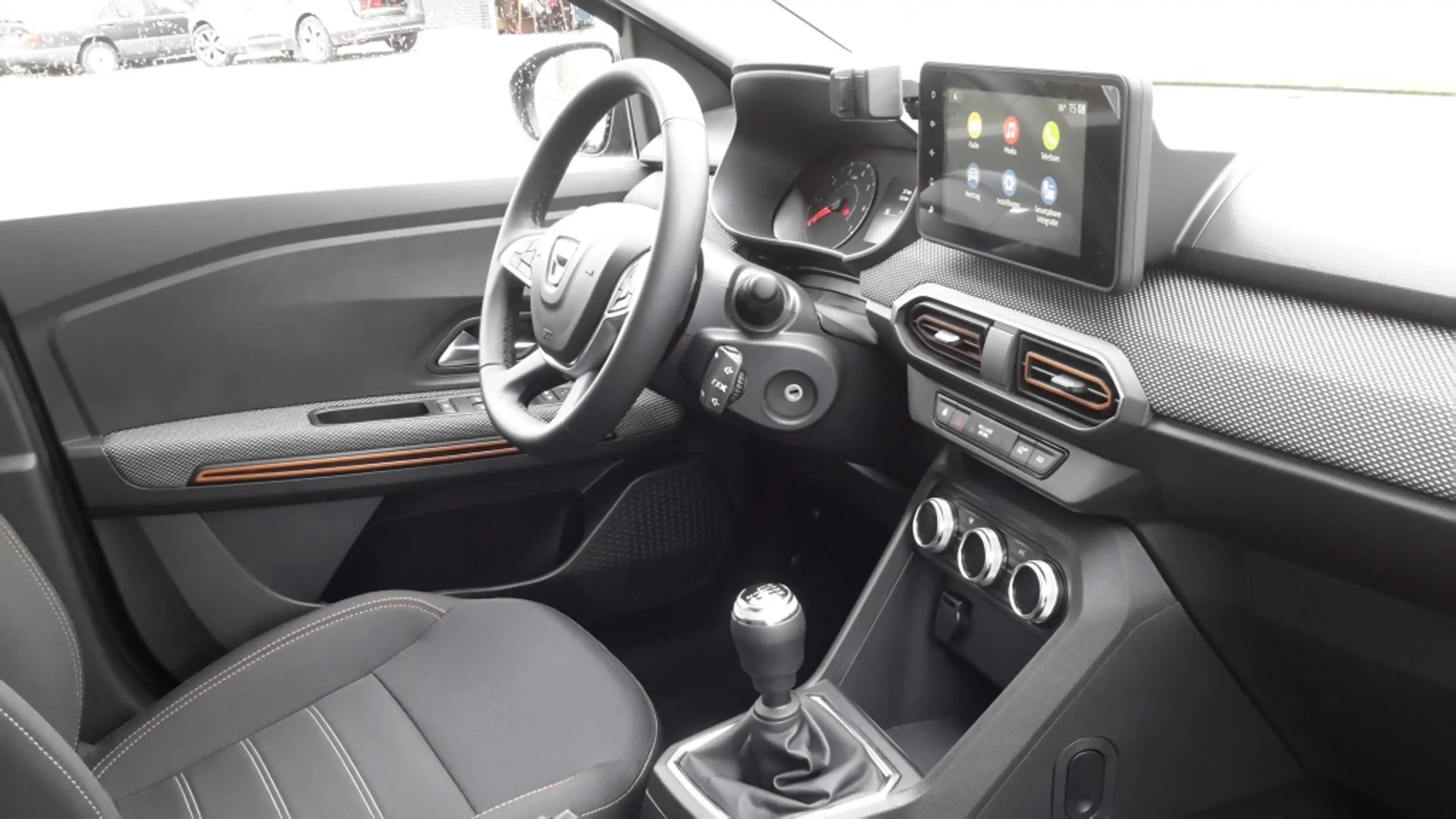 Dacia Sandero III Stepway Plus — photo 4