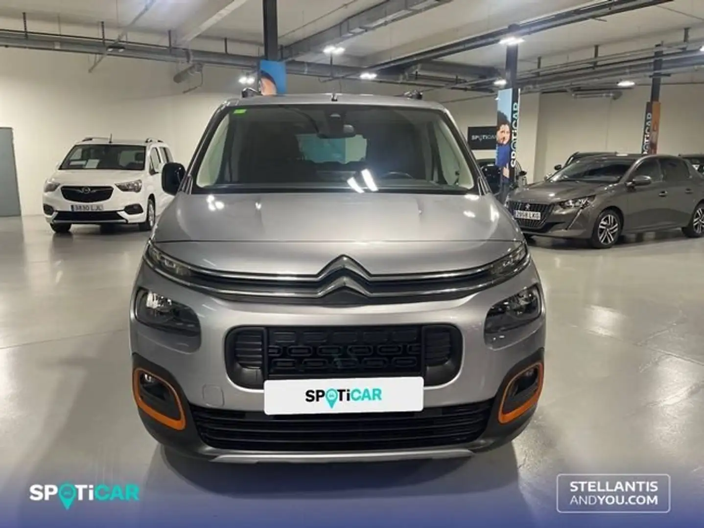 Citroen Berlingo Combi BlueHDi S&S Talla M Shine 130 Gris - 2