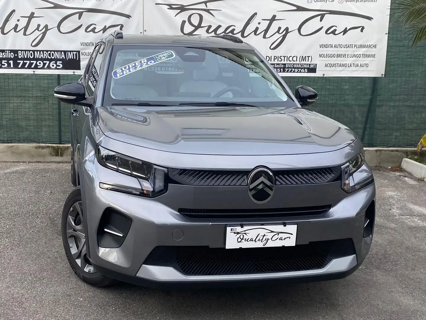 Citroen C3 C3 1.2 puretech turbo Max 100cv s Gris - 1