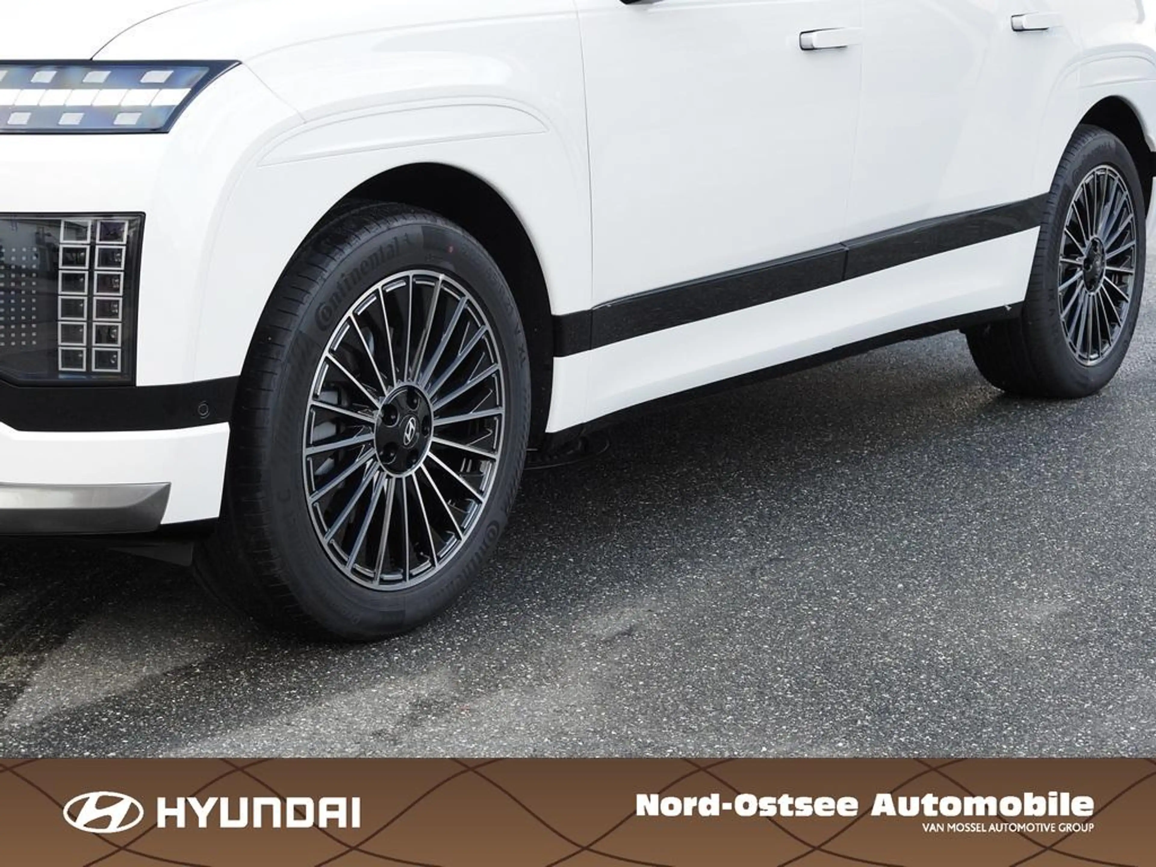 Hyundai IONIQ 9 7-Sitzer UNIQ  Panorama-Glas-Schiebedach — photo 9