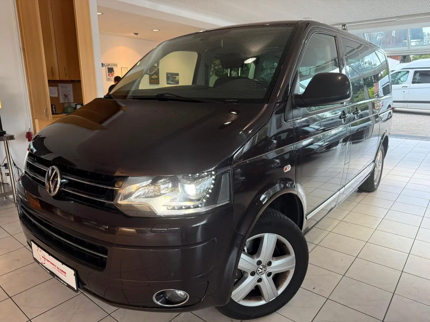 Volkswagen T5 Transporter T5*Multivan*Highline*4Motion*DSG*PDC* Burdeos - 1