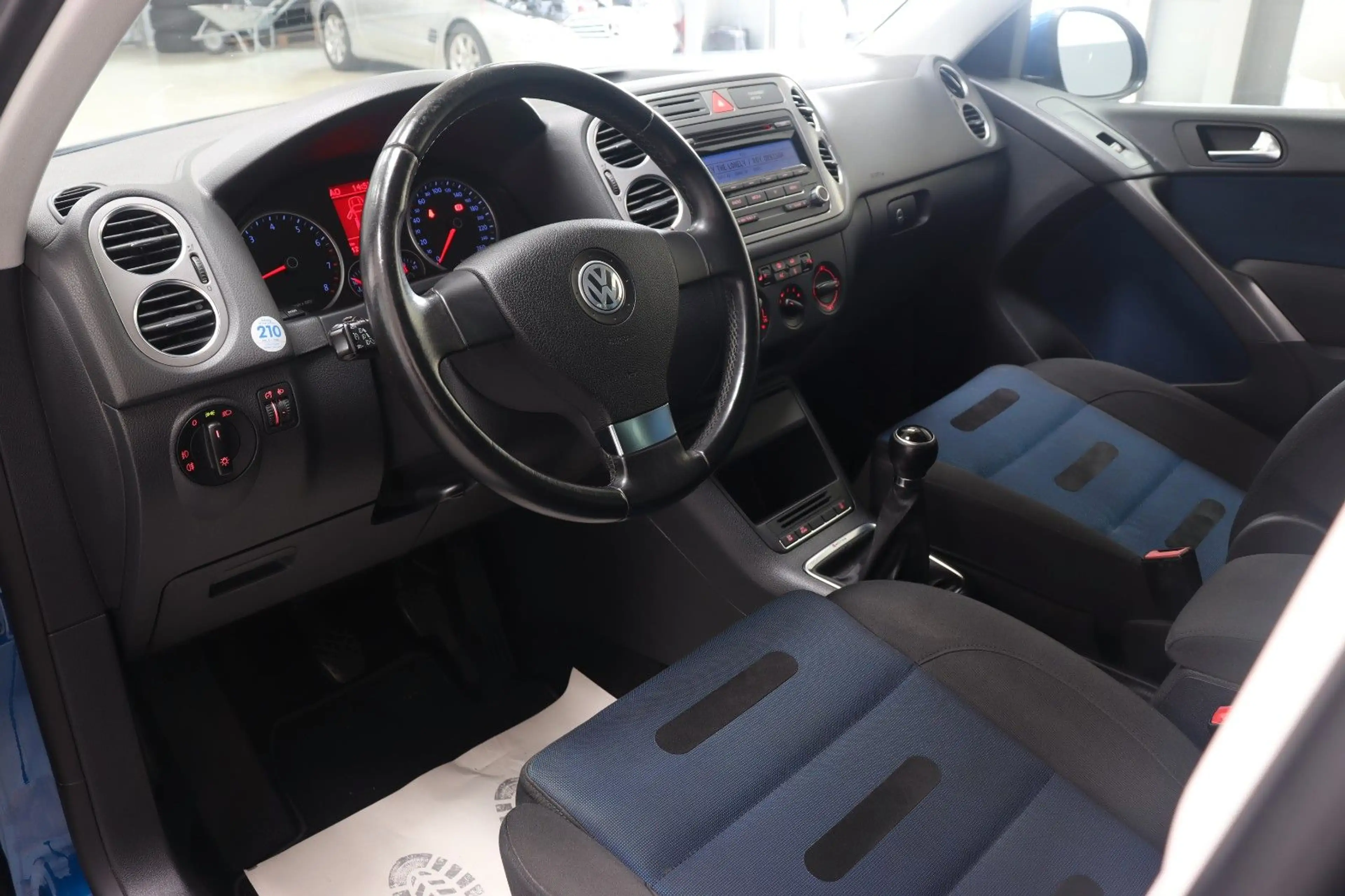 Volkswagen Tiguan Sport & Style 4Motion~SZH~Tempo~Standheiz — photo 13