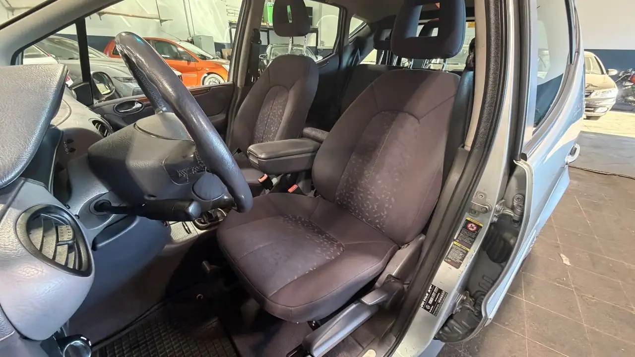 2003 Mercedes-Benz A 160 Halb automatik Klima PDC, photograph 11