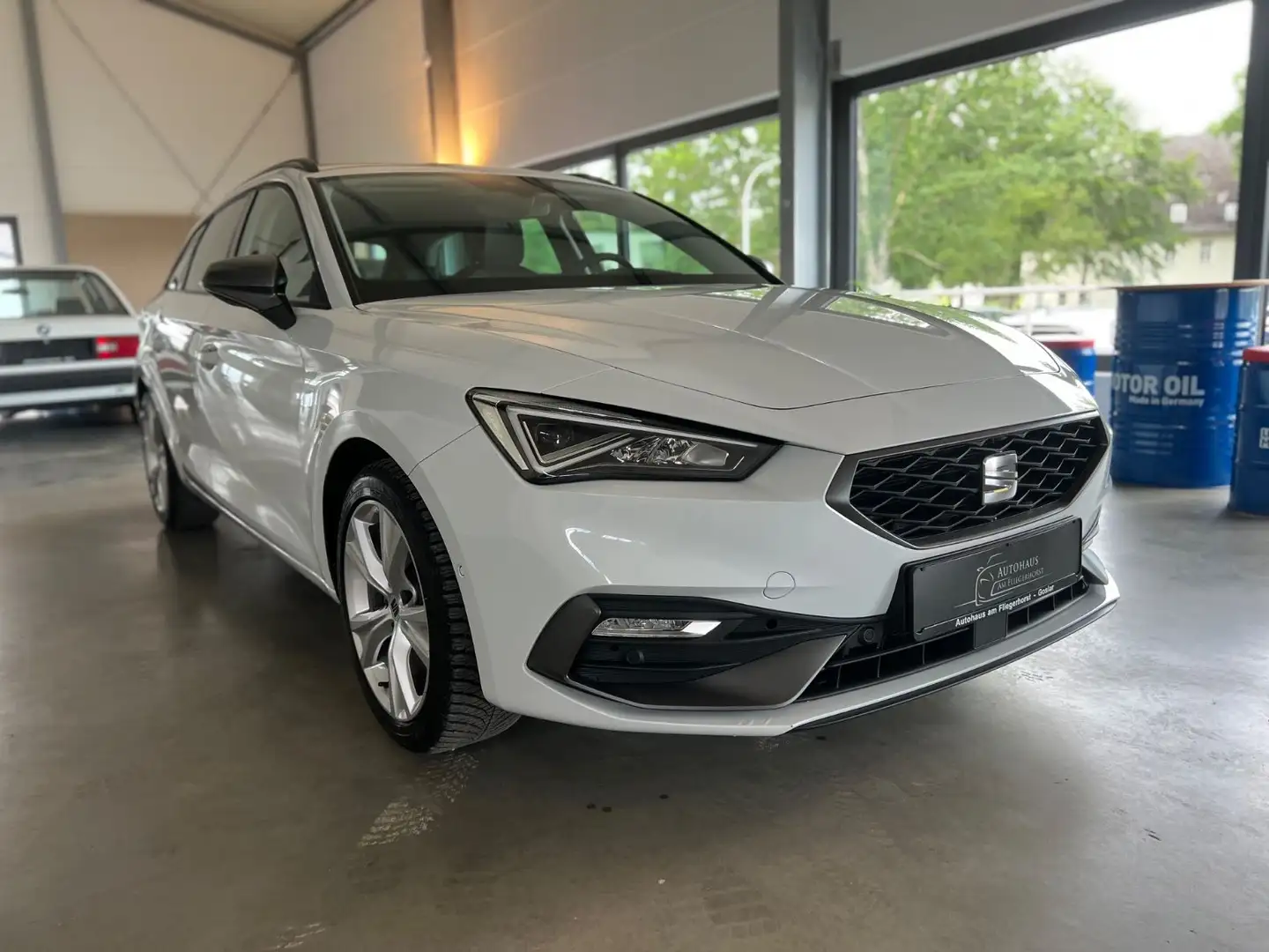 SEAT Leon Sportstourer 2.0 TDI FR-Line LED/ACC/Kam Blanc - 2