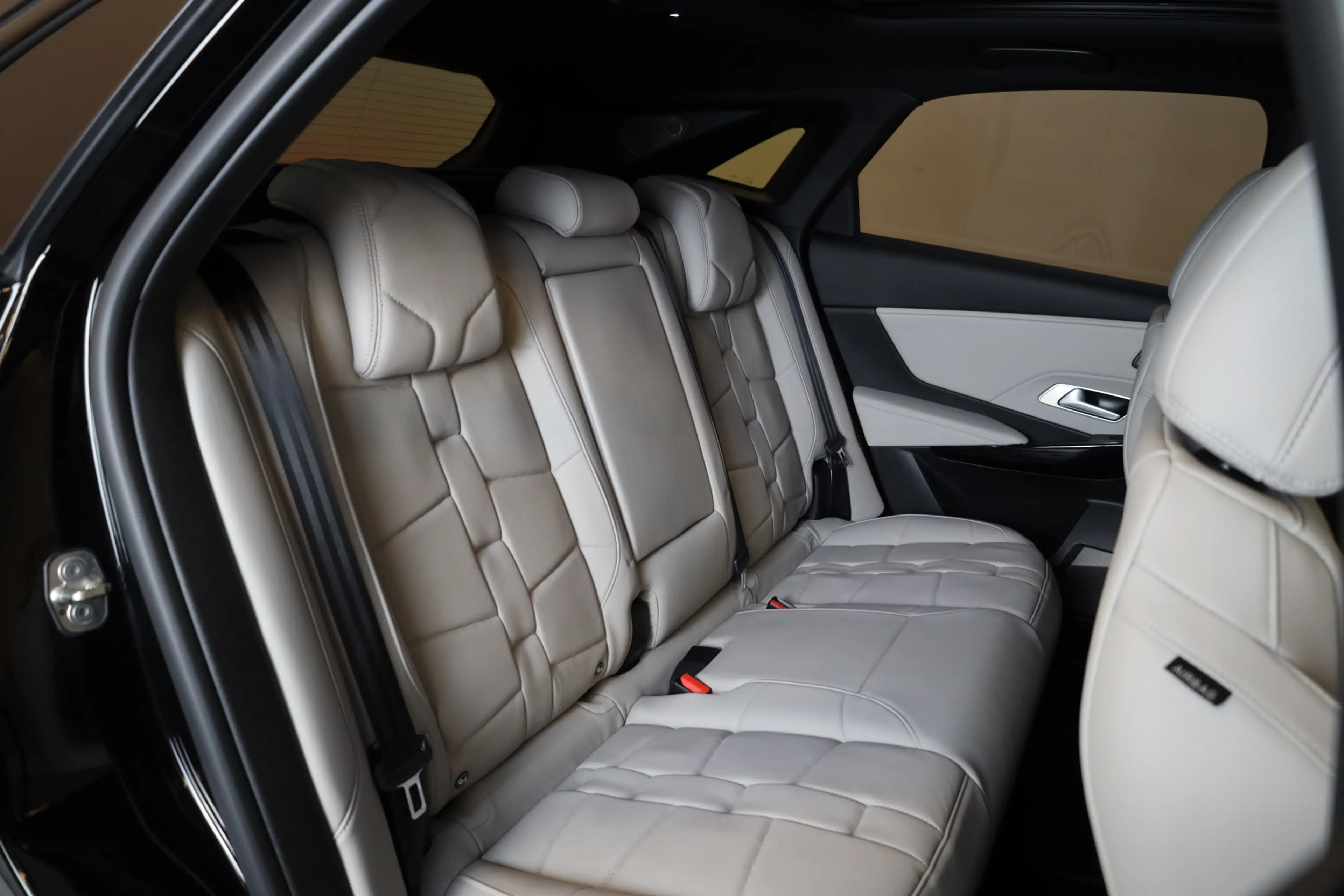 DS Automobiles DS 7 e-Tense 360 4x4 La Première Nappa Leer | Massage V — photo 16