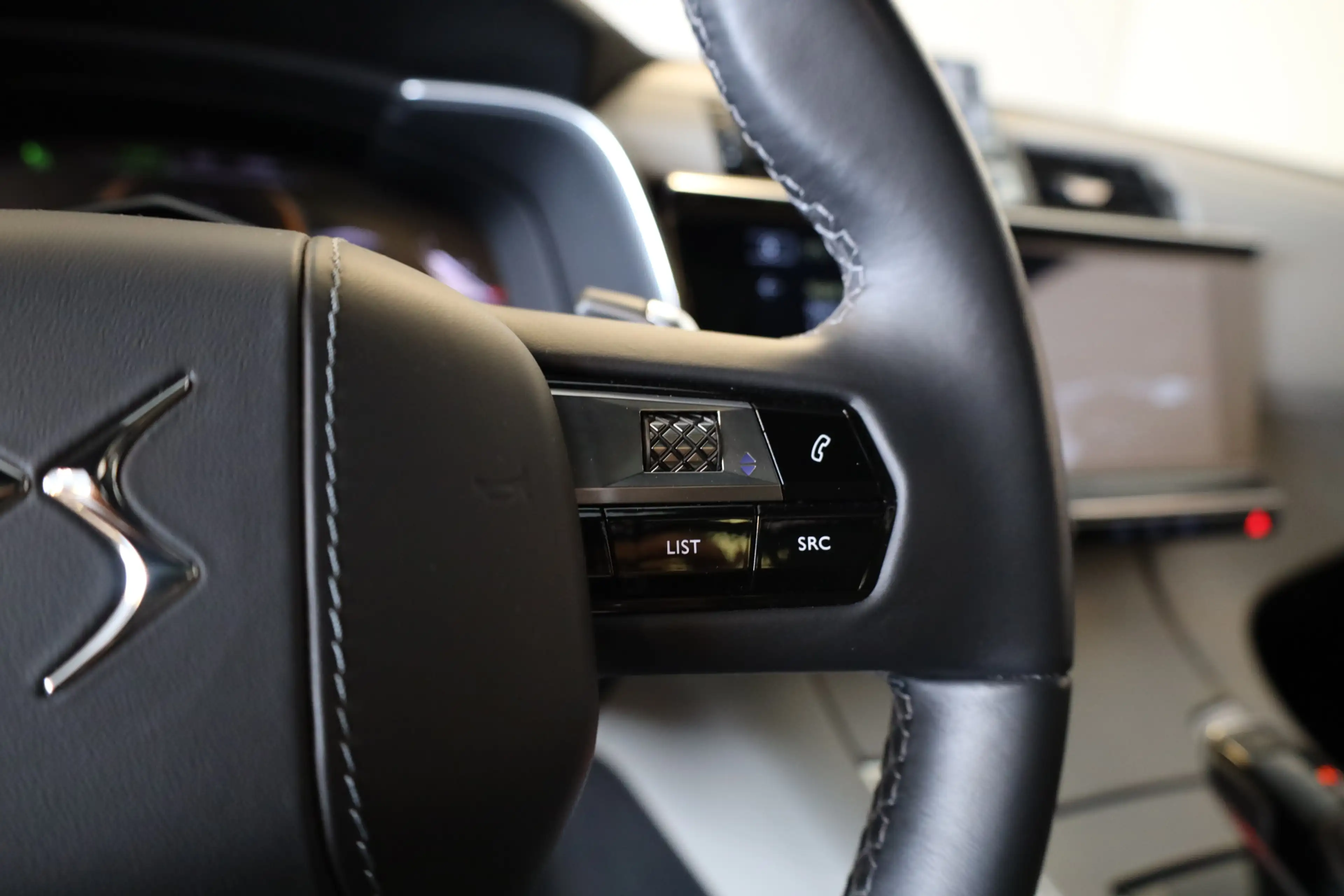 DS Automobiles DS 7 e-Tense 360 4x4 La Première Nappa Leer | Massage V — photo 30