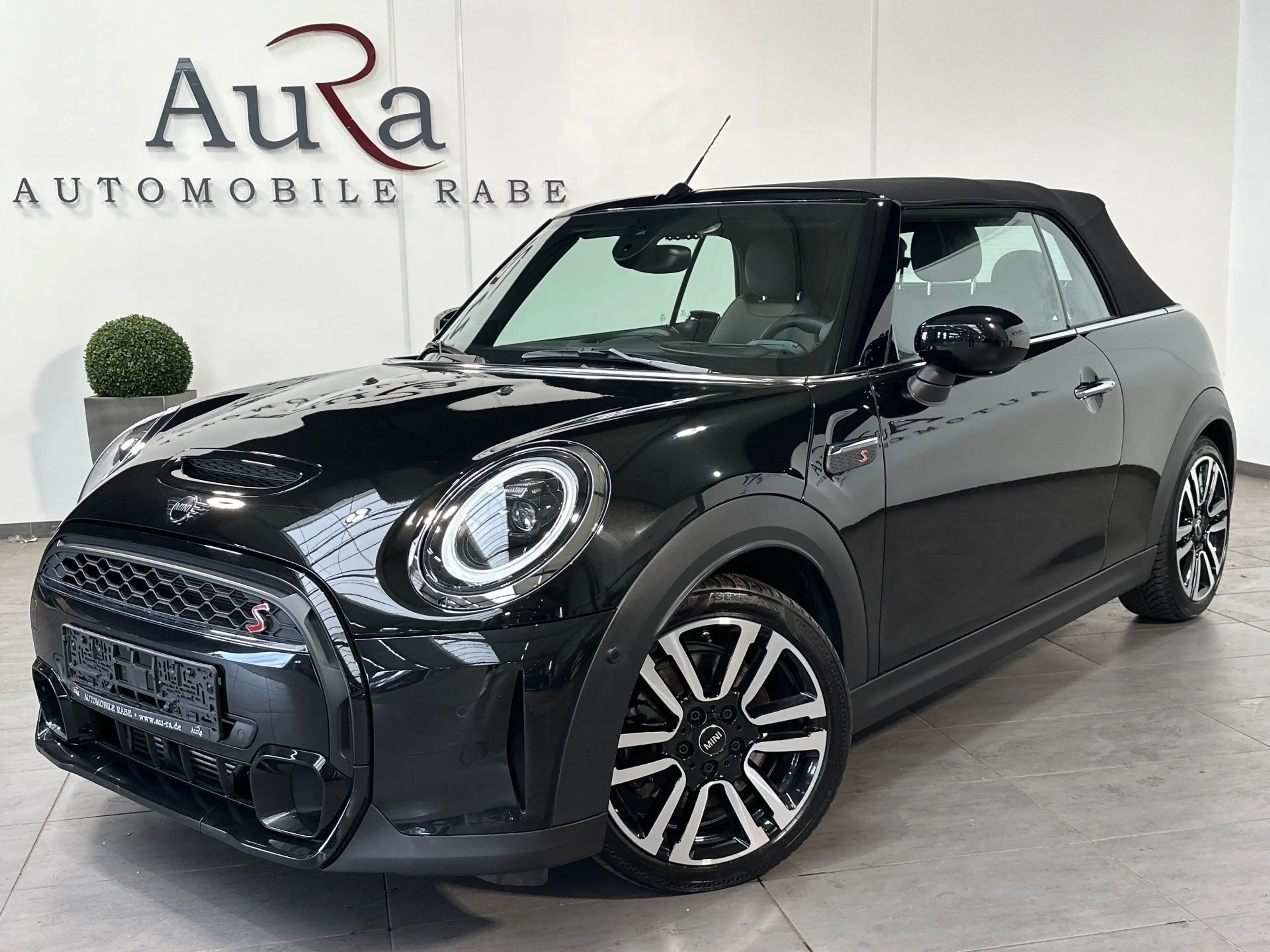 MINI Cooper S Cabrio Aut. Classic Trim NAV+LED+HUD+KAM+SHZ+KEYLESS+PP