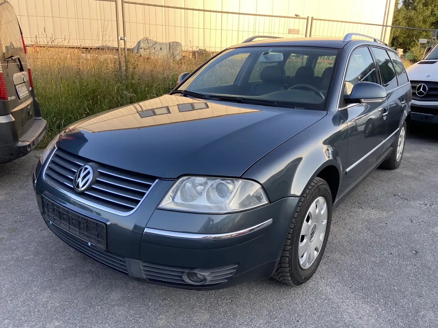 Volkswagen Passat Variant 1.8 5V Turbo Exclusive - 2