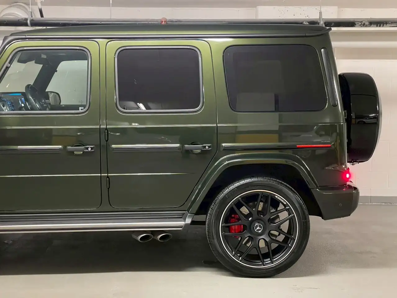 Mercedes-Benz G-Class снимка Mercedes-Benz G-Class