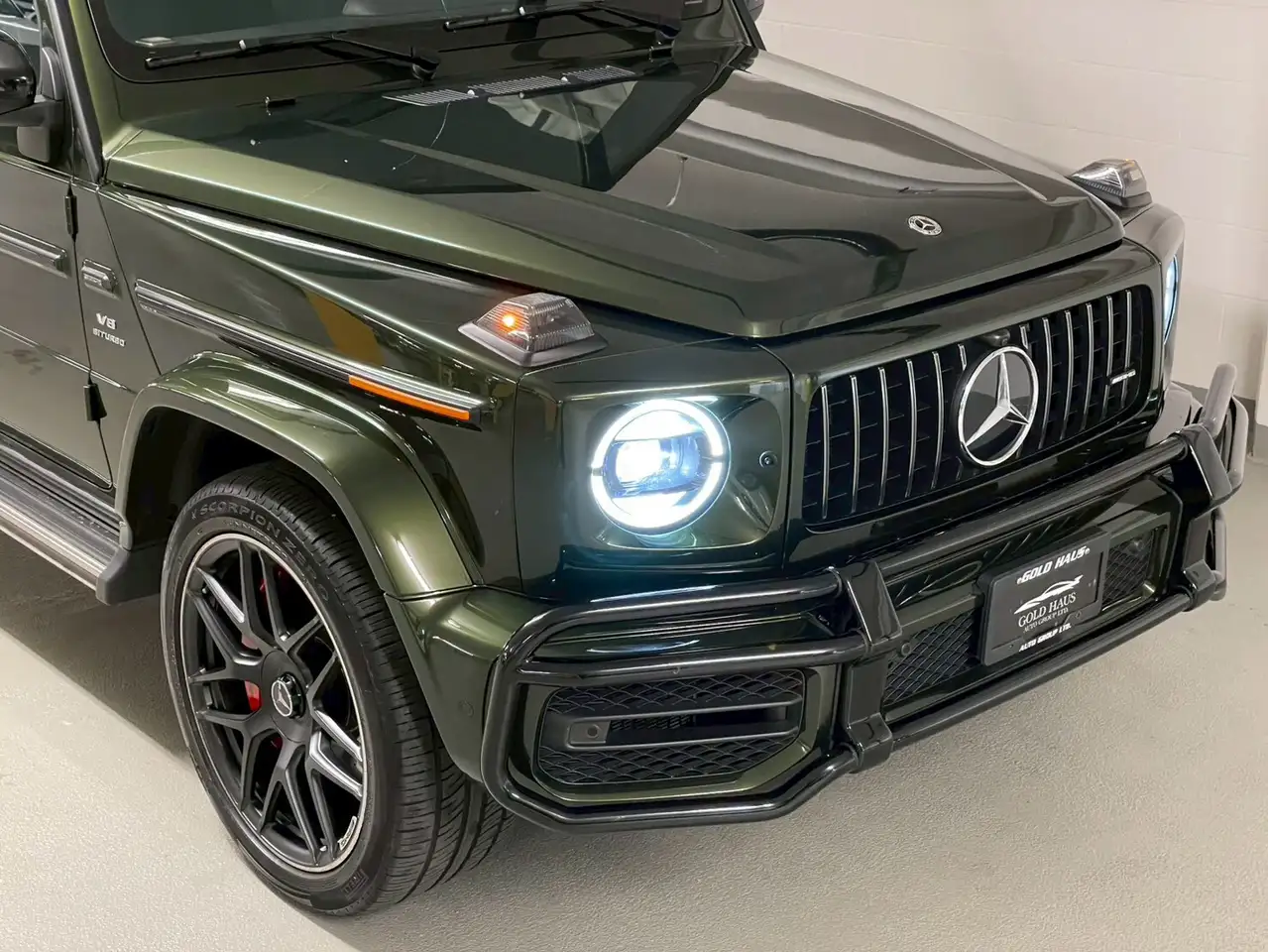 Mercedes-Benz G-Class снимка Mercedes-Benz G-Class