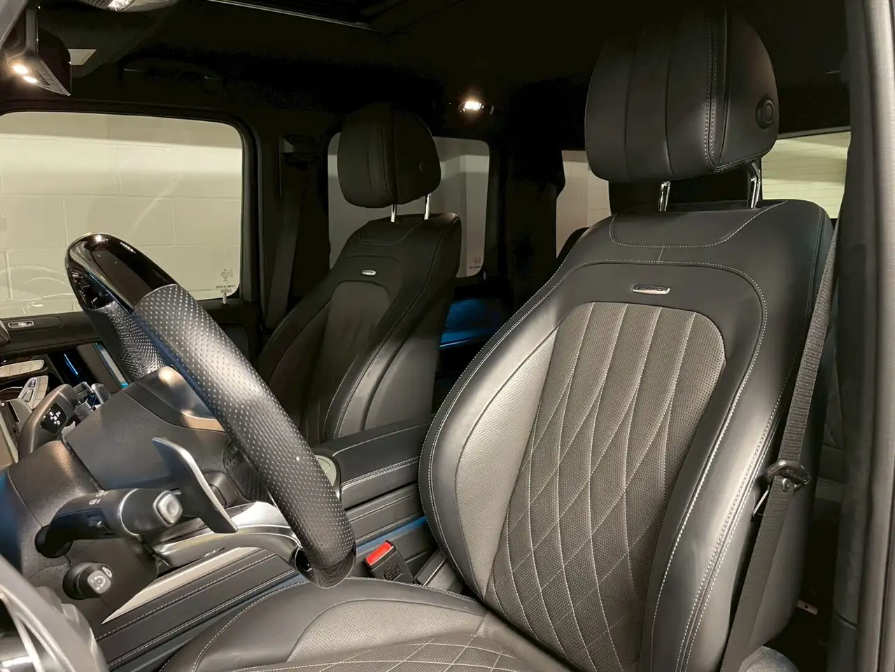 Mercedes-Benz G-Class снимка Mercedes-Benz G-Class