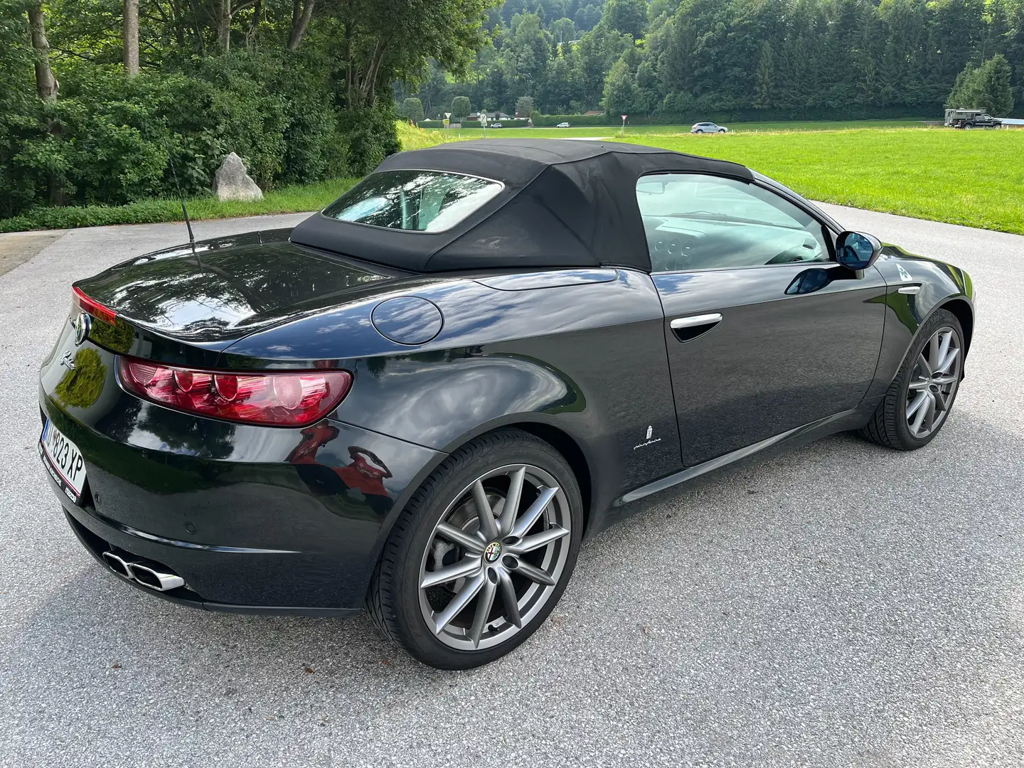 Alfa Romeo Spider Spider 2,4 JTDM Schwarz - 2