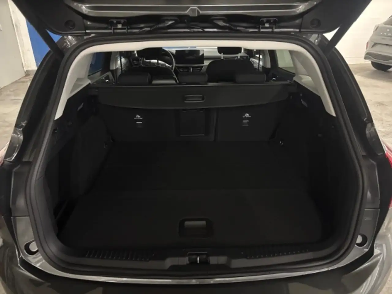 Ford Focus Titanium X 1.0 MHEV *ALLWETTER*HECKKLAPPE ELEKTRIS 12