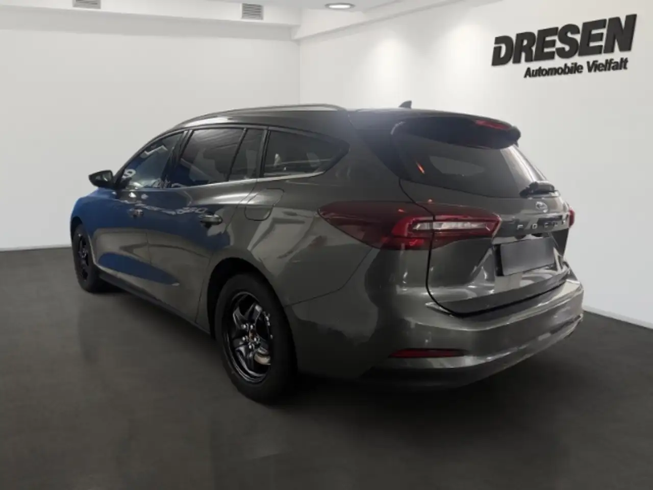 Ford Focus Titanium X 1.0 MHEV *ALLWETTER*HECKKLAPPE ELEKTRIS 4