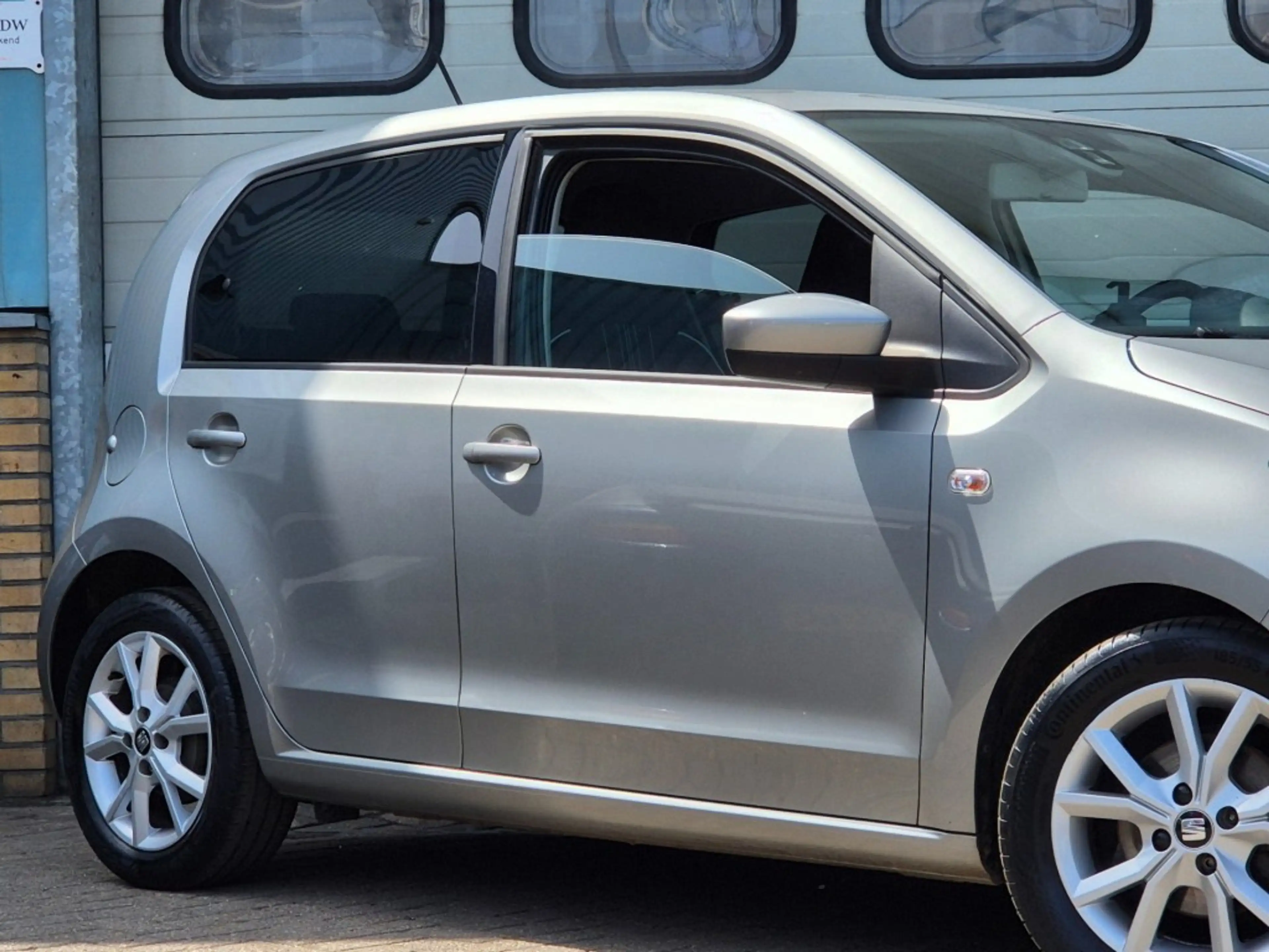 SEAT Mii 1.0 STYLE INTENSE — photo 4
