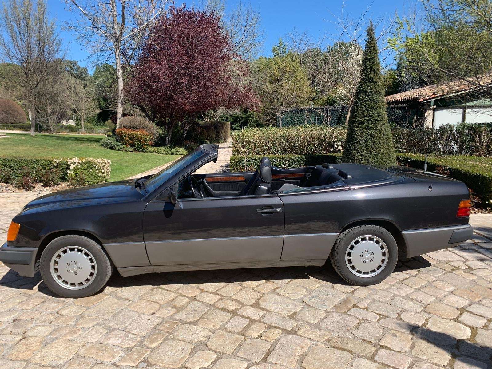 Mercedes-Benz 300 300CE-24 - foto 1