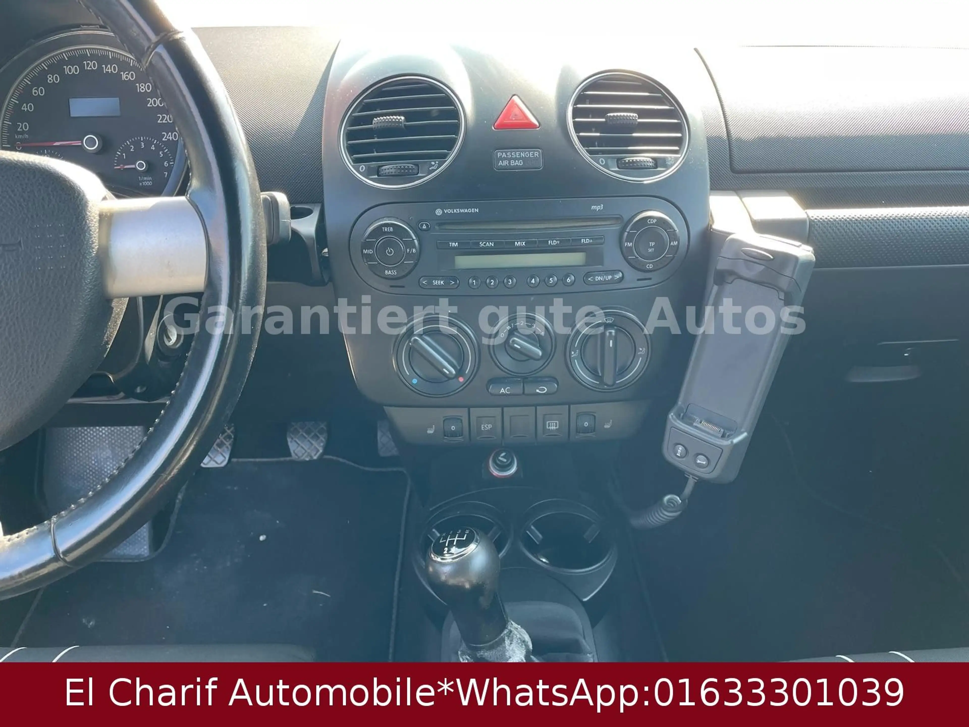 Volkswagen New Beetle Cabriolet 1.8 Turbo — photo 14