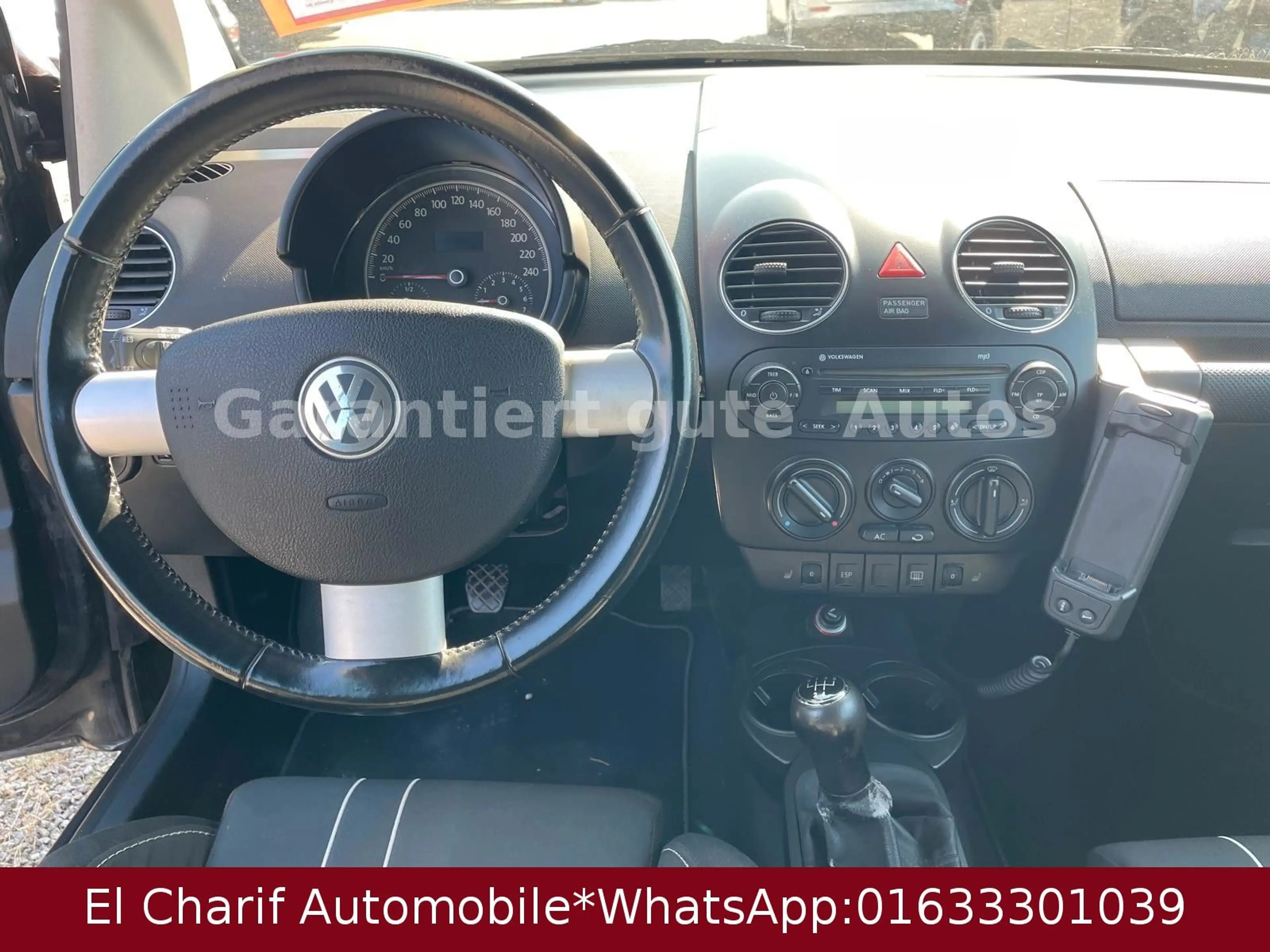 Volkswagen New Beetle Cabriolet 1.8 Turbo — photo 13