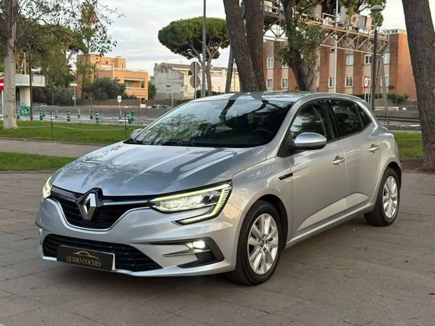 Renault Megane 1.3 TCe GPF Intens 103kW Gris - 1