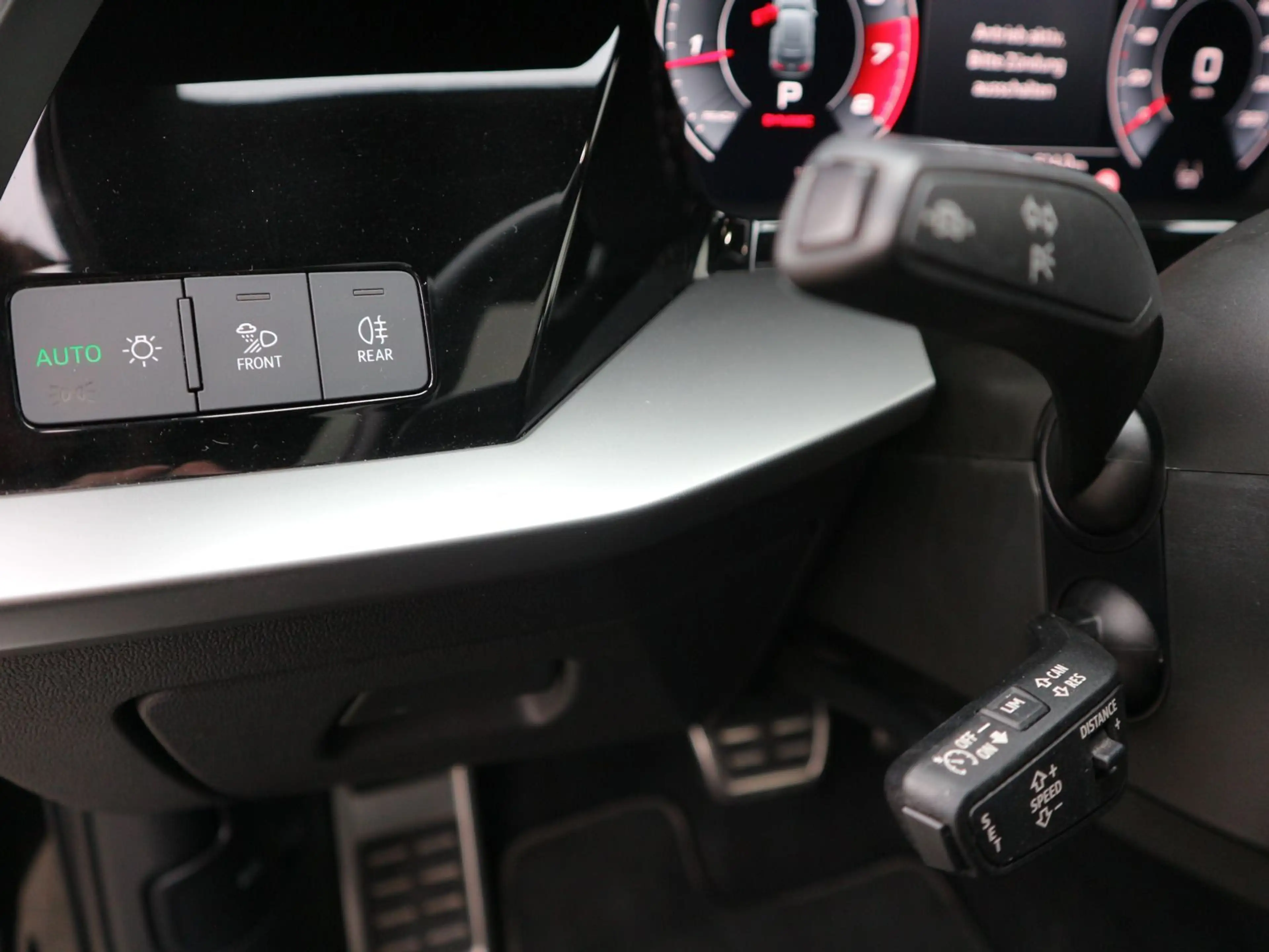 Audi S3 2.0 TFSI quattro PANO*RFK*B&O*ACC — photo 9