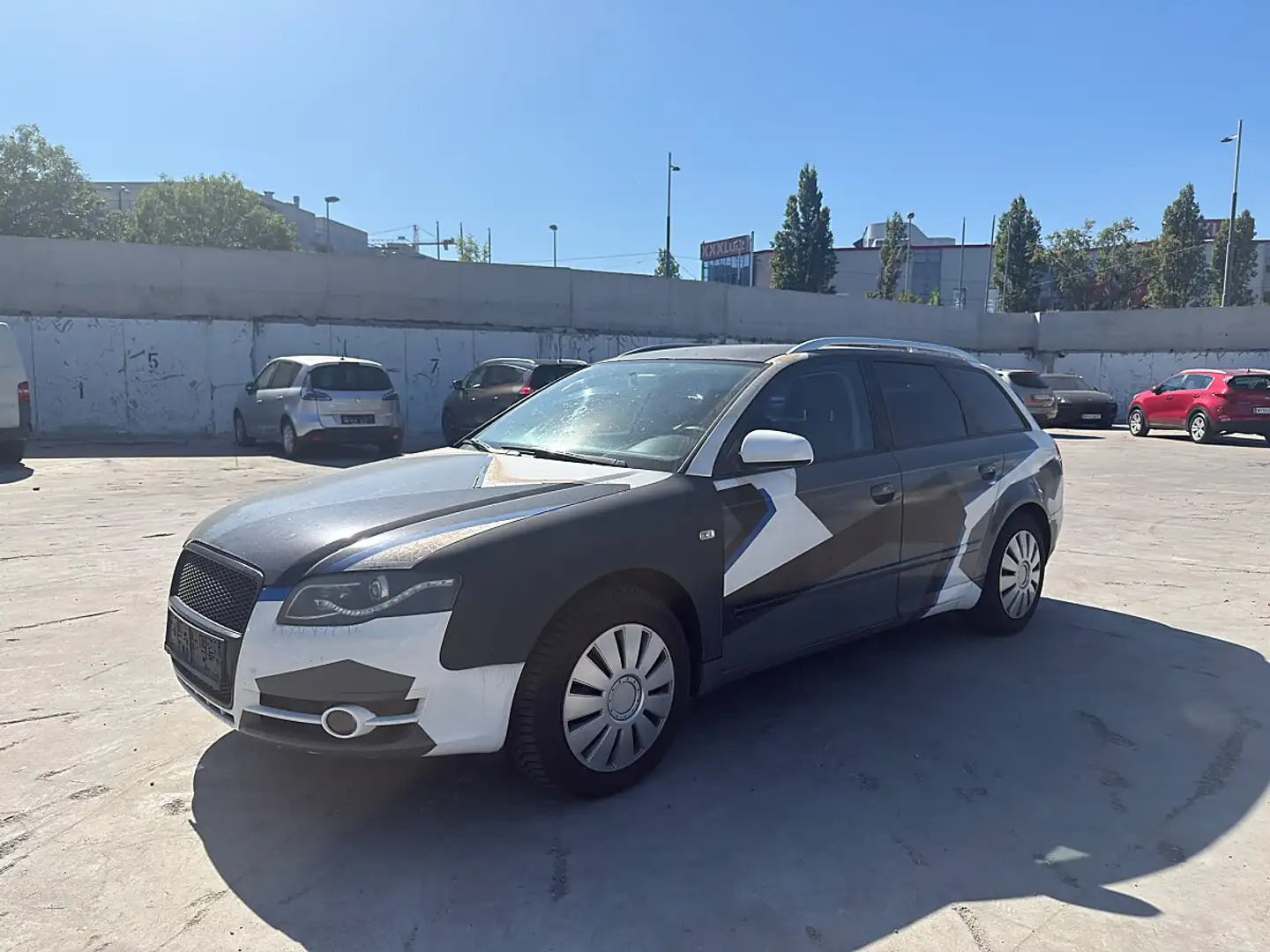 Audi A4 Avant 1,9 TDI | KEIN PICKERL | FAHRBEREIT | Grau - 1