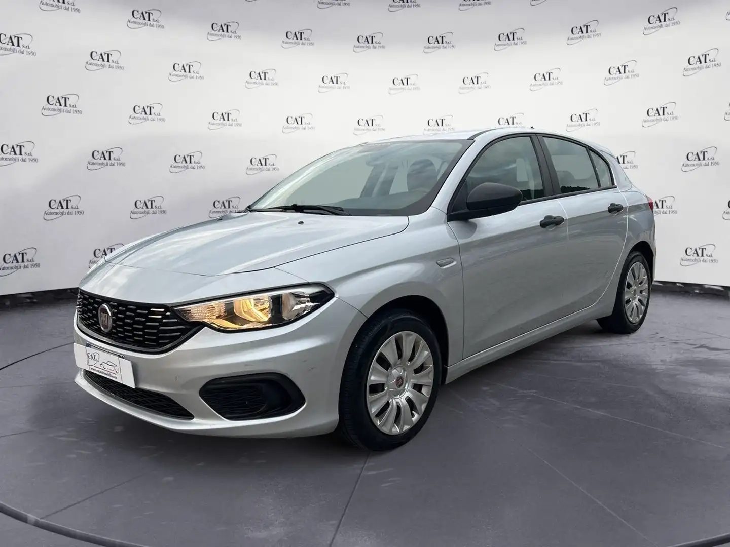 Fiat Tipo Tipo 1.3 Mjt 4 porte Lounge Argento - 1