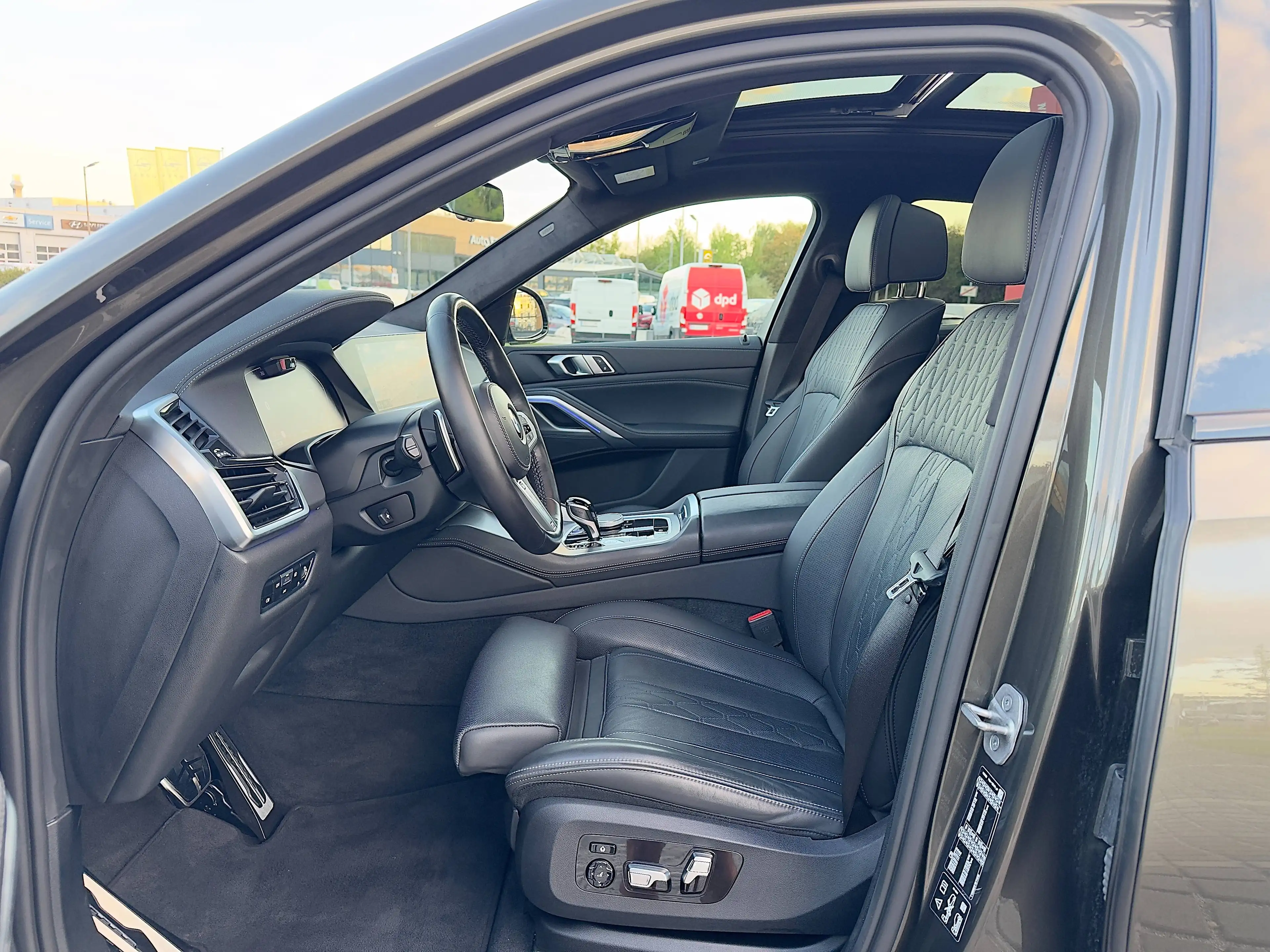 BMW X6 xDrive40d 48V *M-SPORTPAKET, PANO-SKY, LASER, 360 KAMERA* — photo 11