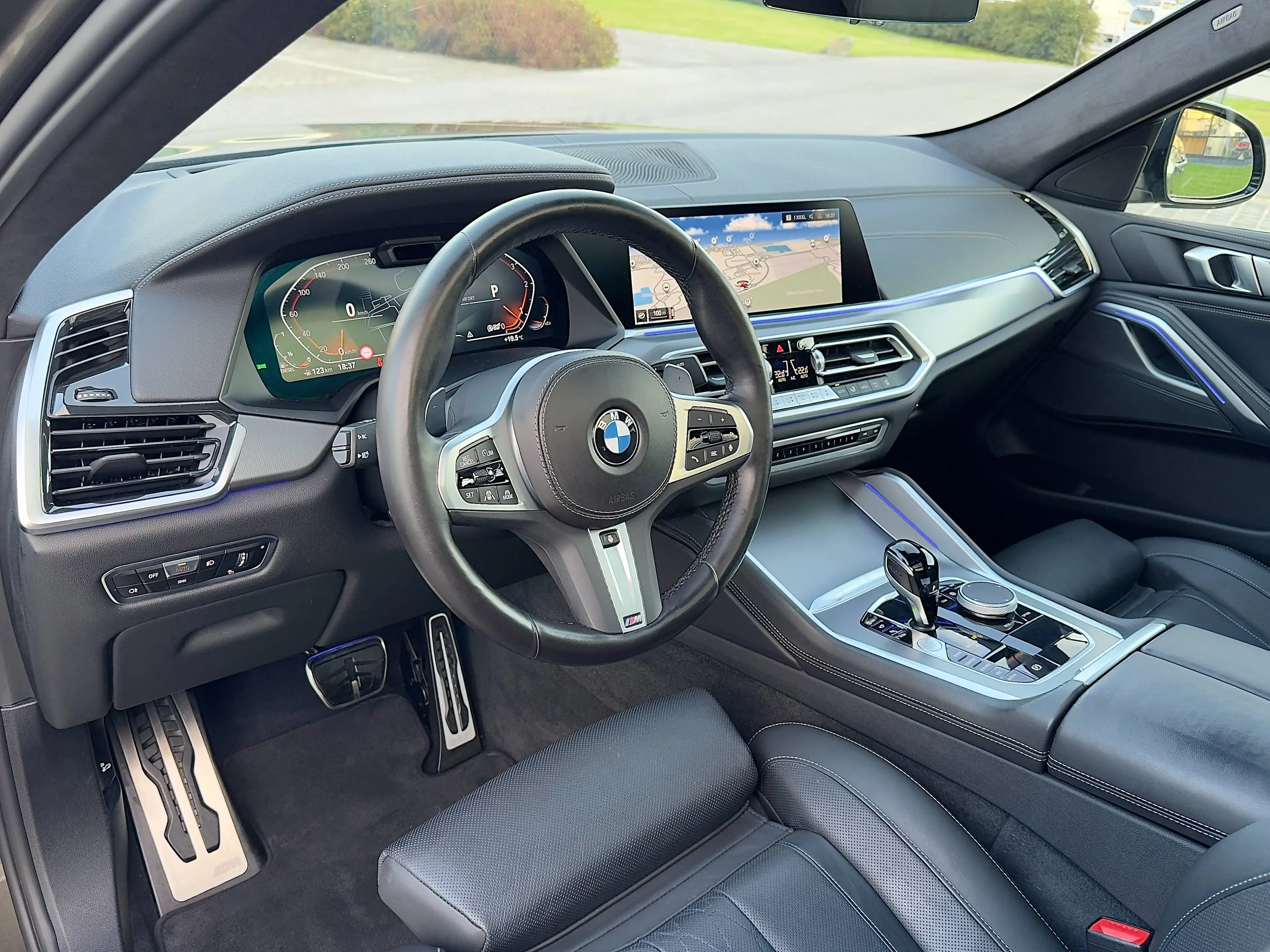 BMW X6 xDrive40d 48V *M-SPORTPAKET, PANO-SKY, LASER, 360 KAMERA* — photo 12
