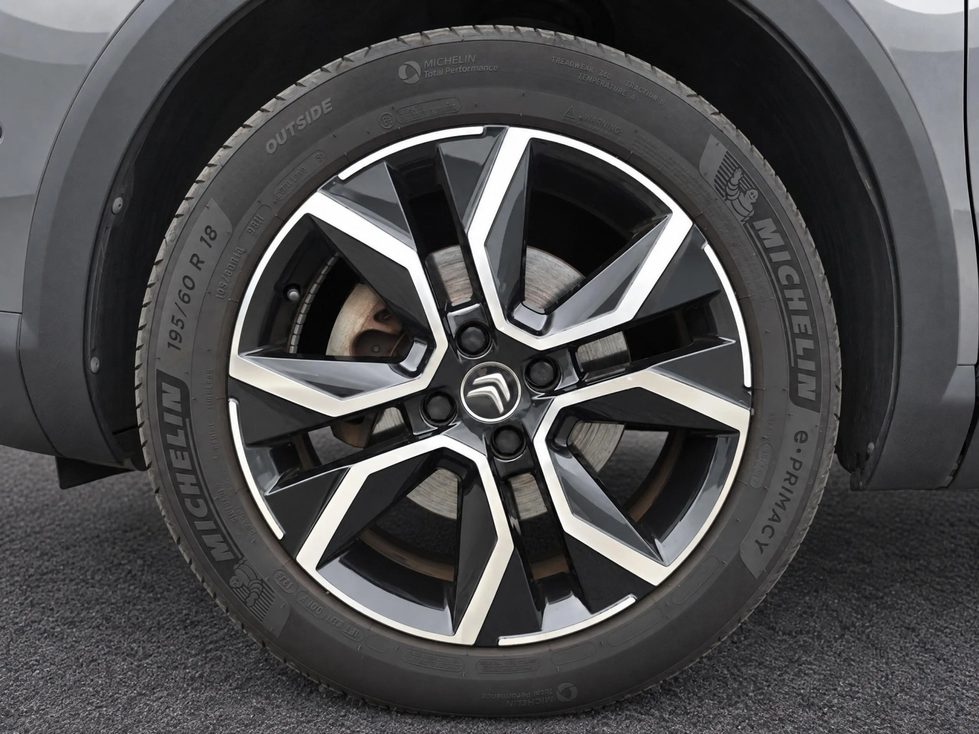 Citroen E-C4 Electric Shine 50 kWh Luxe uitvoering! — photo 10