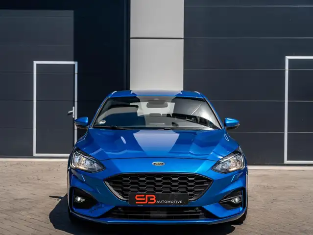 Ford Focus view 4