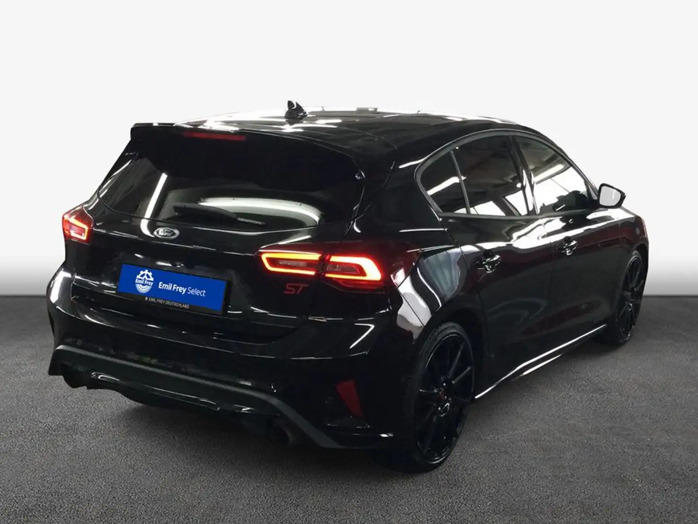 Ford Focus 2.3 EcoBoost S&S ST X *Track-Pack* Zwart - 2