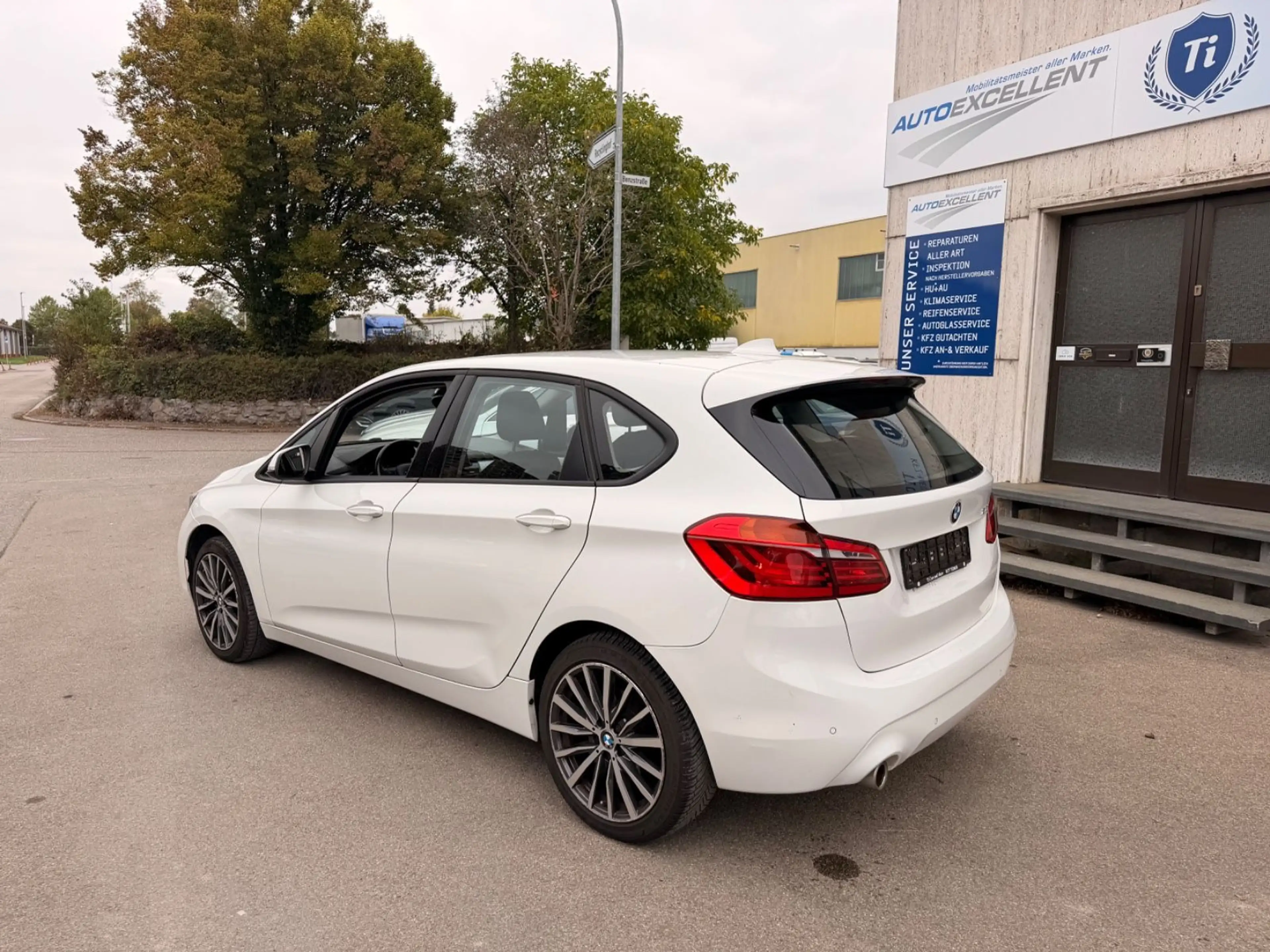 BMW 218 Active Tourer 218i Advantage Gewährleistung — photo 4