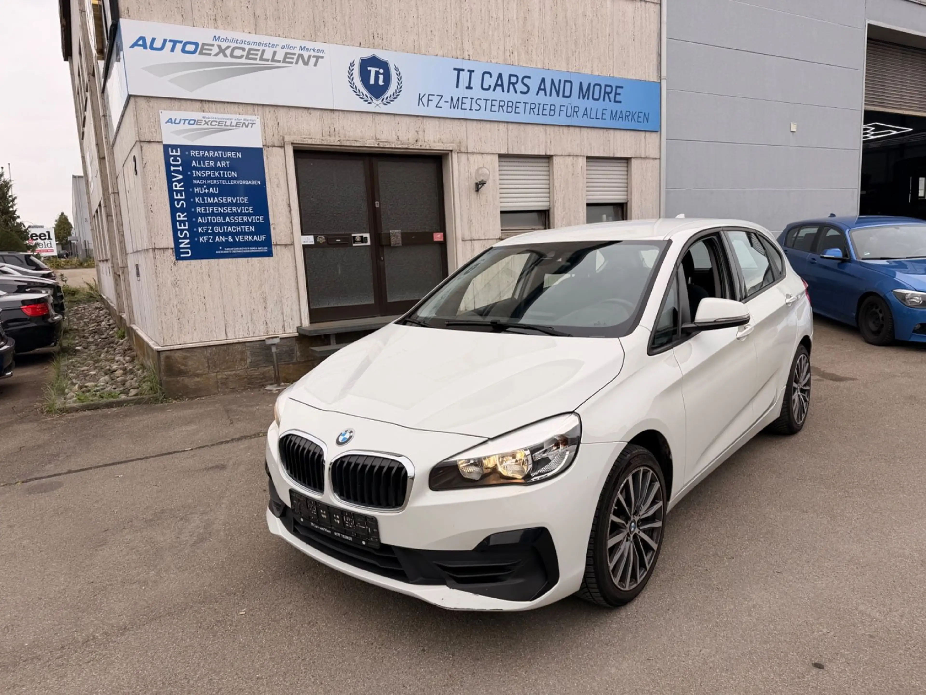 BMW 218 Active Tourer 218i Advantage Gewährleistung — photo 2