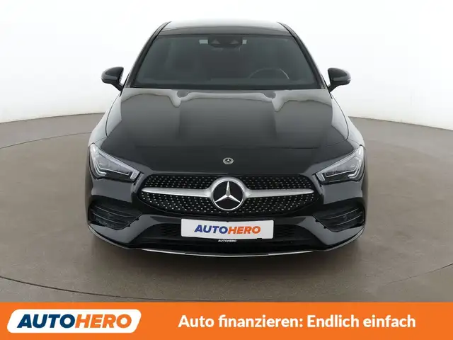 Mercedes-Benz CLA view 9