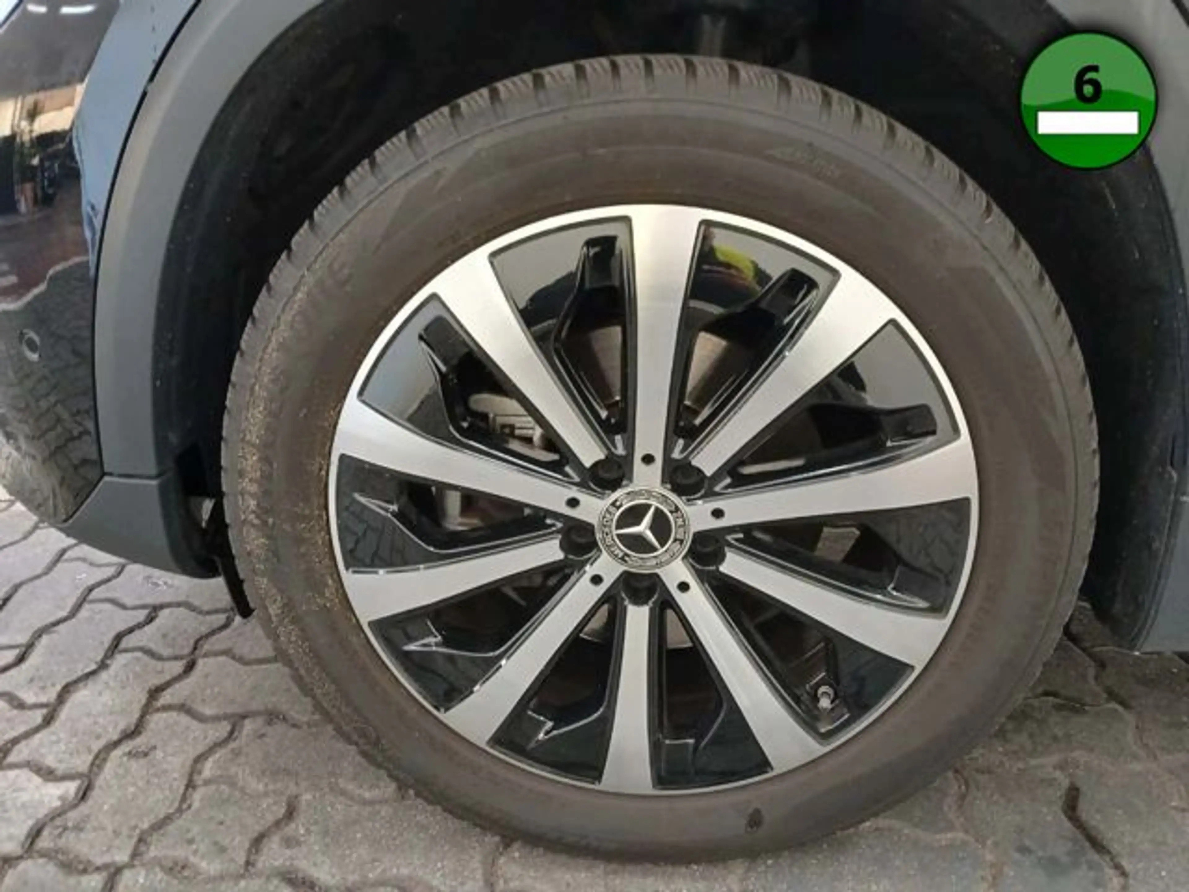 Mercedes-Benz GLA 200 7G-DCT "Progressive" AHK LED NAV RFK ALU — photo 14