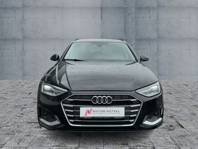 Audi A4 view 3