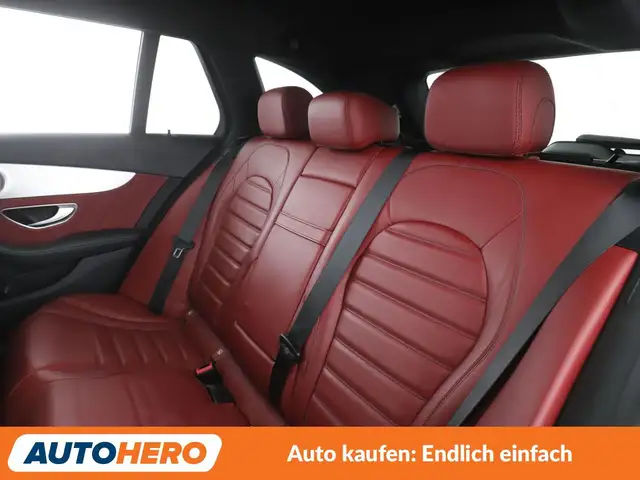 Mercedes-Benz C-Class view 14
