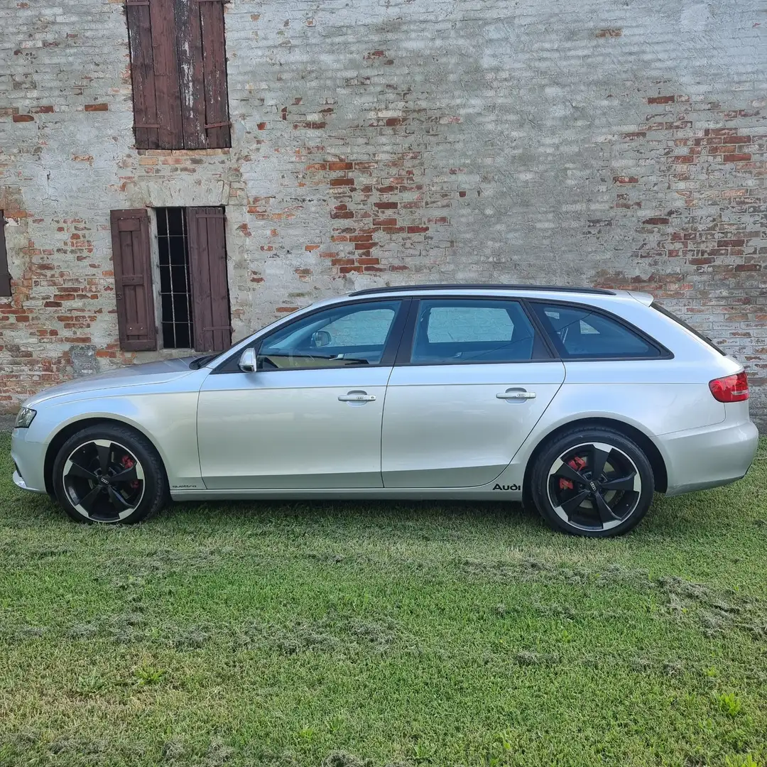 Audi - 2