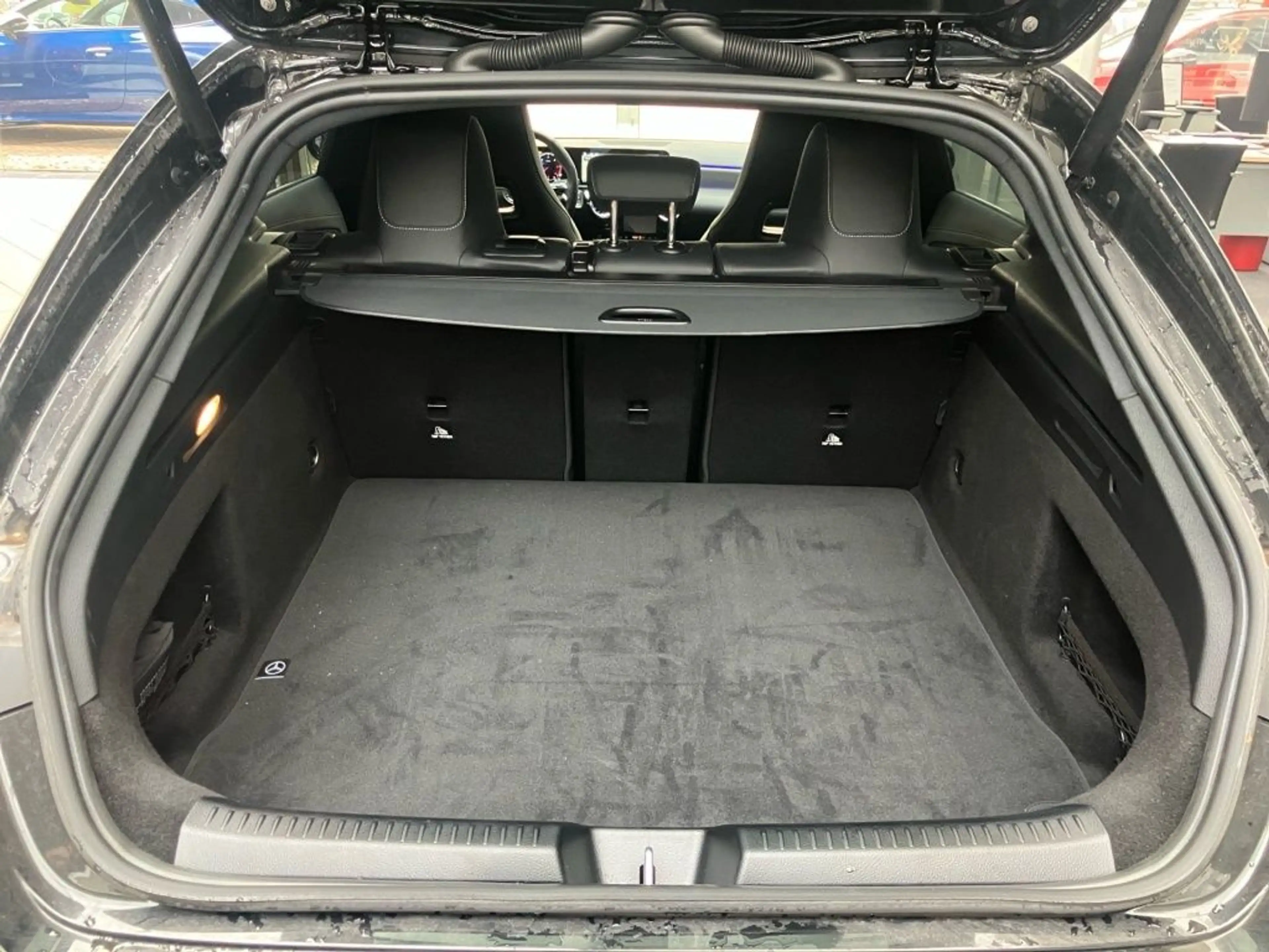 Mercedes-Benz CLA 220 CLA 220 d SB AMG+MBUX+Night+Ambiente+ILS+Mbeam — photo 10