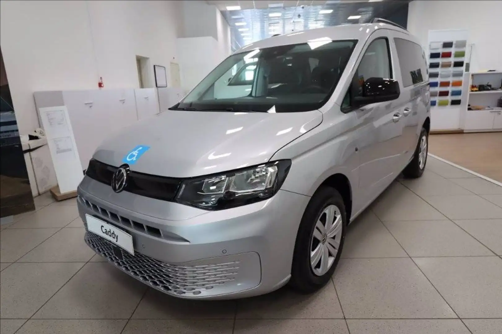 Volkswagen Caddy Pianale Ribassato 2.0 TDI 102 CV Space Gri - 1