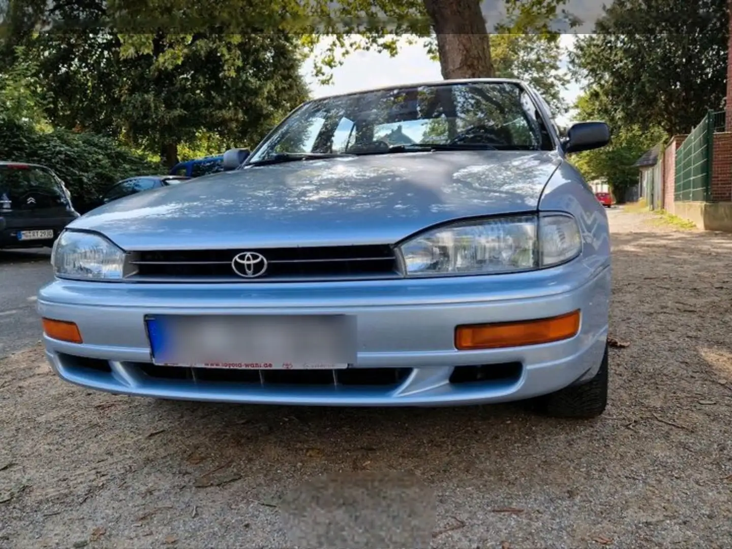 Toyota Camry 2.2 GL Limousine mit LPG Argent - 1