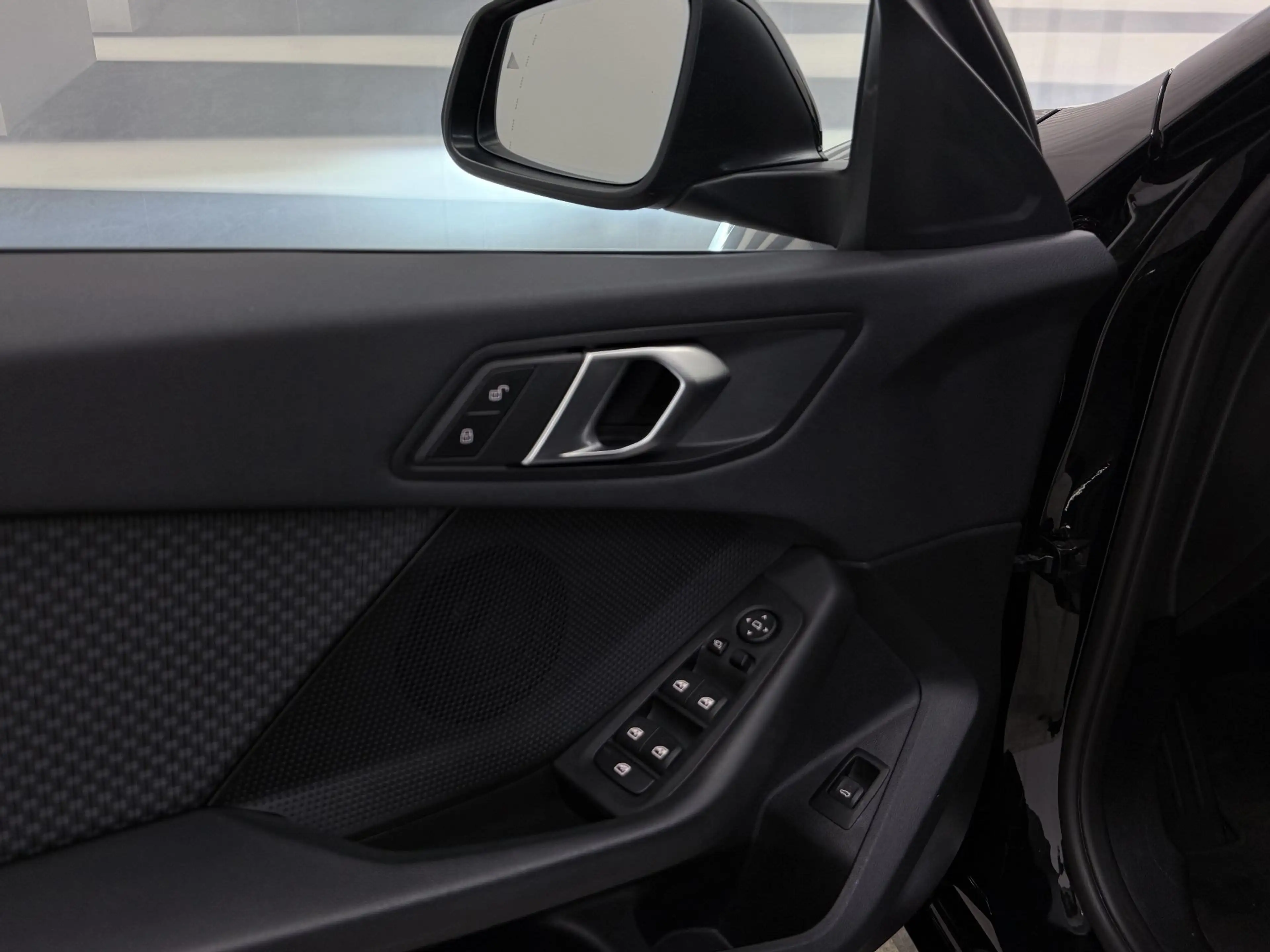 BMW 118 LED ✅ RFK ✅ Sport ✅ BACK in BLACK — photo 12