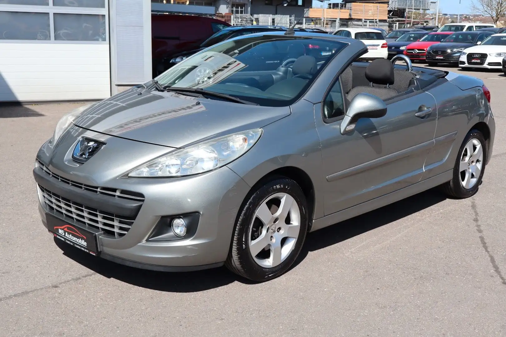 Peugeot 207 CC Cabrio Premium 120 Grau - 1