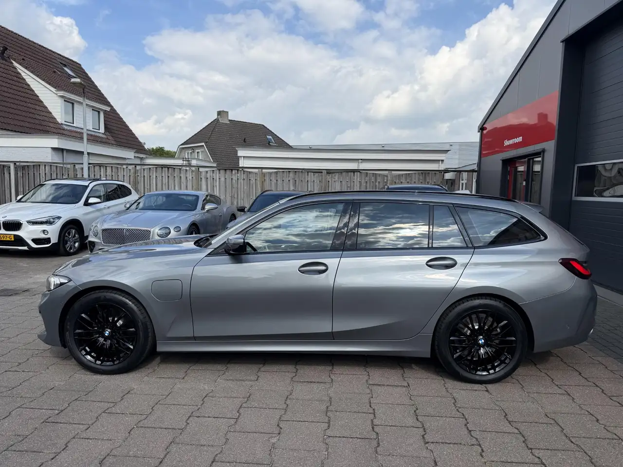 BMW 320 3-serie Touring 320e Sport Leder ShadowLine Camera, миниатюра 4