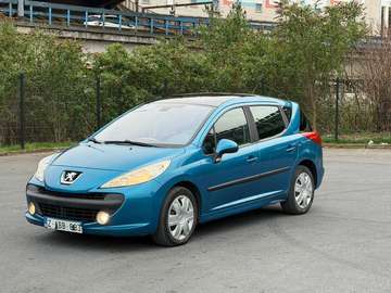 1.6 HDi 16V 90ch BLUE LION Style