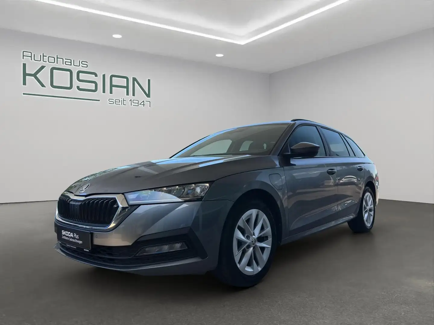 Skoda Octavia Skoda Octavia Combi1.4TSI iV DSG+SMARTLINK+PDC+ Gris - 1