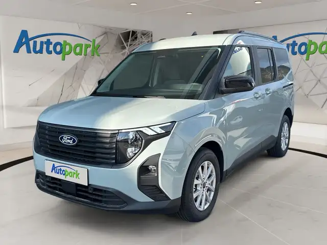 Ford Tourneo Courier Titanium